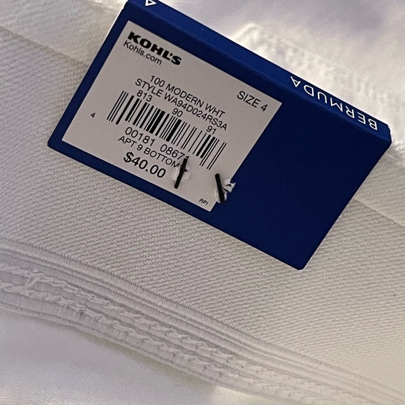 Apt 9 NWT tummy control mid rise Bermuda white denim jean shorts - Picture 4 of 8